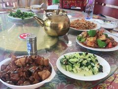 -何适山庄 ·可团建(水长城P2停车场店)