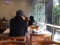 靠窗位-沧盛饮食店(临汾路店)