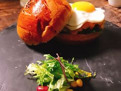 经典芝士汉堡-HIGH FIVE哈福手工汉堡(桂林路店)