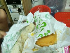 picture-华莱士·全鸡汉堡(鹭江桥店)
