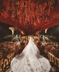 -南京宝娜嫁衣婚纱礼服馆(中央路店)