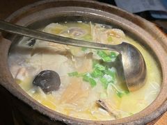 -蜜桃餐厅·伴山(湖滨商业街店)