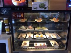 面包甜点陈列柜-麦当劳(百利广场店)