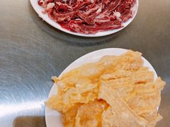-胡须佬鸡煲四季火锅店(石厦西村直营店)