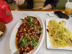 -鲁南仔·滕州炒鸡(经三路店)