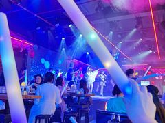 -喜鹊音乐酒馆(西街店)