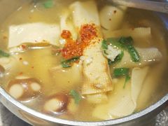 -破瓦寒窑·地摊烤羊排