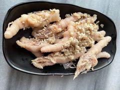 沙姜鸡脚-黄师奶甜品店
