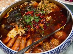 -泓历皇朝酒店(东亭店)