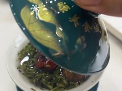 -三江源美食城
