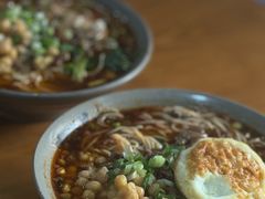 -丁丁猫重庆小面(徐州路店)