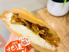 -贺记蛋烘糕(文庙西街店)