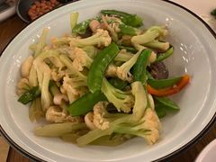 阳江小盆菜-先记烧鹅王·本地粤菜(福永店)