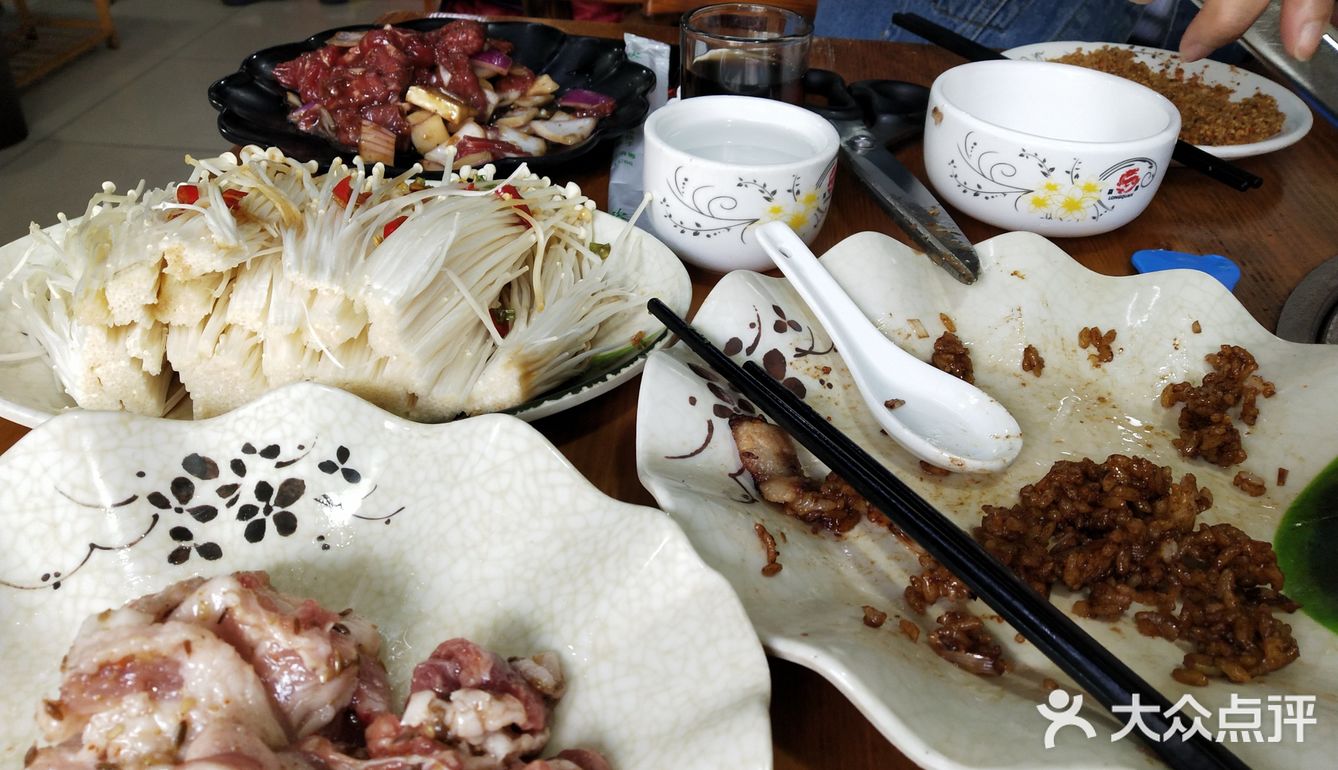 今天又又又又又又又又又去吃了二刚