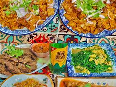 -壹阁胡羊焖饼(特色小吃街店)