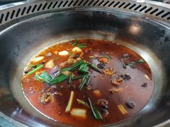 -三里屯土灶炖公鸡地锅鸡(江东店)