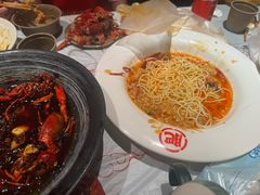 -肥肥虾庄·金牌油焖大虾(杨园滨江时代walk店)
