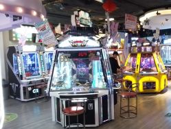 -蹦蹦乐园(南桥百联店)