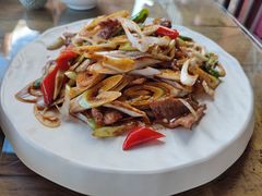 -隔壁老王·家常云南菜(花巷店)