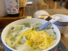 -笑来喜馄饨小笼工坊店(湖滨街店)