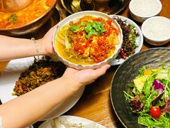 -雀舞云南菜(天津天河城购物中心店)