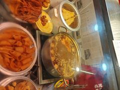 -柳州肥姨妈大骨螺蛳粉(东靖路店)
