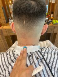 -贝勒爷专业男发