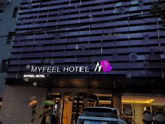 -天港漫非酒店(宁波火车站联丰路店)