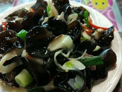 -88号小吃店·经典云南菜·地道纳西美食