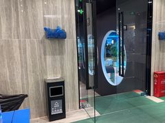 -小蓝鲸游泳培训基地(石景山店)