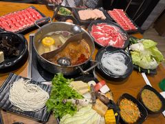 -呷哺呷哺(万达新世界店)