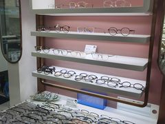 -GOOMI久米眼镜·蔡司·依视路·明月官方授权店(龙德紫金店)