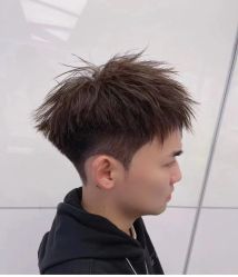 -朗峰专业美发沙龙