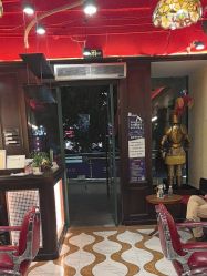 -东方先生国潮男士理发馆