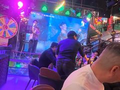 -路边边.炒菜烧烤.音乐餐厅(良乡长虹店)