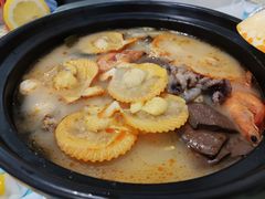 糟粕醋海鲜锅-香香海南菜餐厅