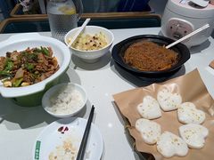 -绿草地·湘菜(7mall店)