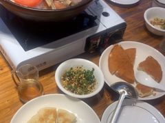 -乡土特色.冷锅鱼.牦牛肉汤锅