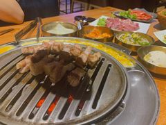 -弘益铭家九炙社韩国烤肉料理(尚美店)