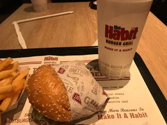 -The Habit Burger Grill 哈比特汉堡(复兴soho店)