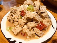 -东家小院金汤酸菜鱼(南阳路店)