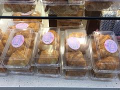 -红宝石·鲜奶小方·海派西点房(南丹店)