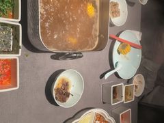-左庭右院鲜牛肉火锅黑金店(陆家嘴中心店)