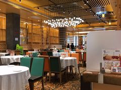 大堂-稻香酒家·34年老字号·港式粤菜(汉街店)