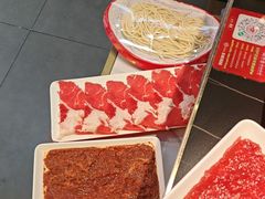 -渝水岸·鲜货火锅(新村7店)