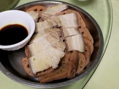 -辉记虾塘海鲜农庄