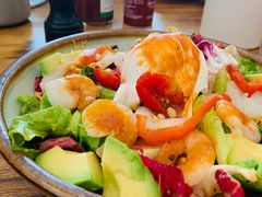 虾仁牛油果沙拉-RAC BAR(安福路店)