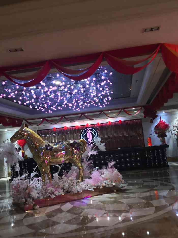 银河九天(1227店)-"这家ktv,环境优雅,服务到位,干净卫生.