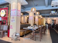 大堂-胡须佬鸡煲四季火锅店(石厦西村直营店)