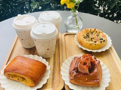 -VERIE BAKEHOUSE